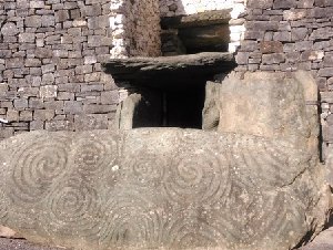 Newgrange - Brú na Bóinne Complex